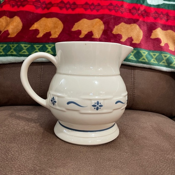 Longaberger Large Pitcher - Picture 2 of 4